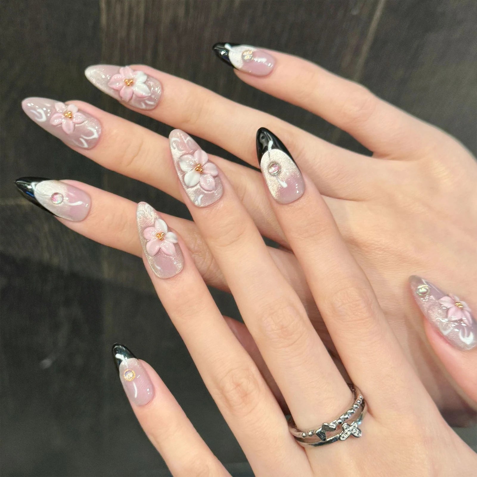 3D Carving Peach Flower Press-On Nails – Pink Cat’s Eye & Black French by Blushtip 🌸💖🖤 (10 pcs)