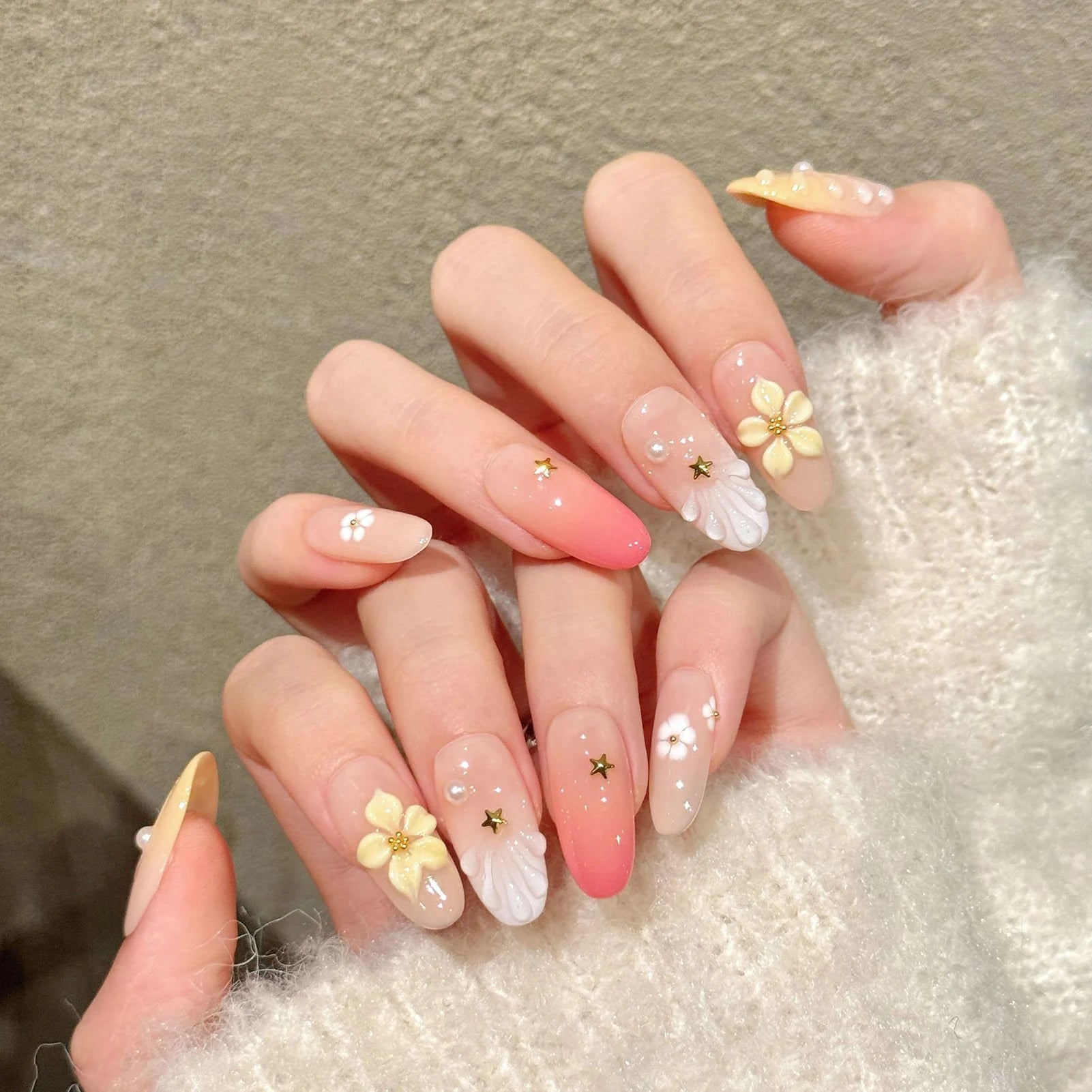 Gradient Pink & Orange Press-On Nails – 3D Carving Flower & Shells by Blushtip 🌸🧡💖 (10pcs)